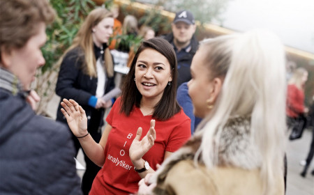 Banner book en studerende 1