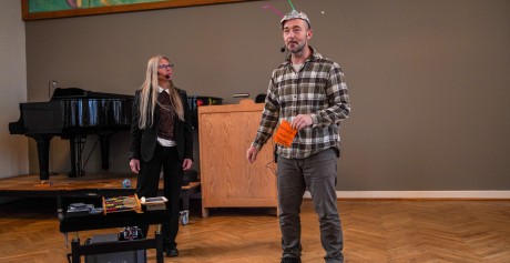 140 år sølvpapirhat