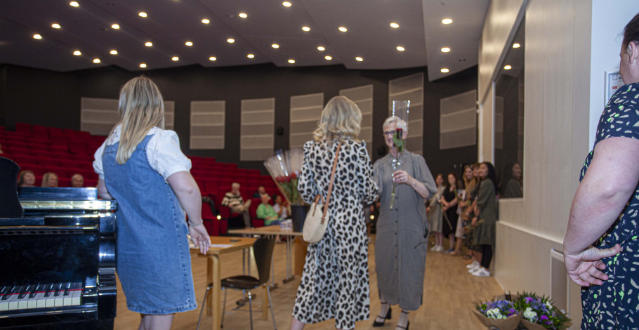 Dimittender med udmærkelse socialrådgiver